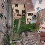 Umbrian Concierge - La Casa Dei Pellari פרוג'ה