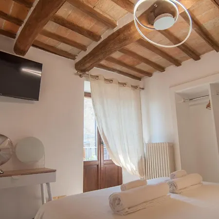 Umbrian Concierge - La Casa Dei Pellari Casa de hóspedes 4*
