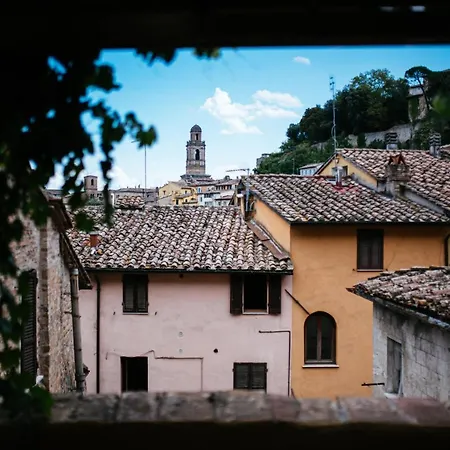 Casa de hóspedes Umbrian Concierge - La Casa Dei Pellari 4*