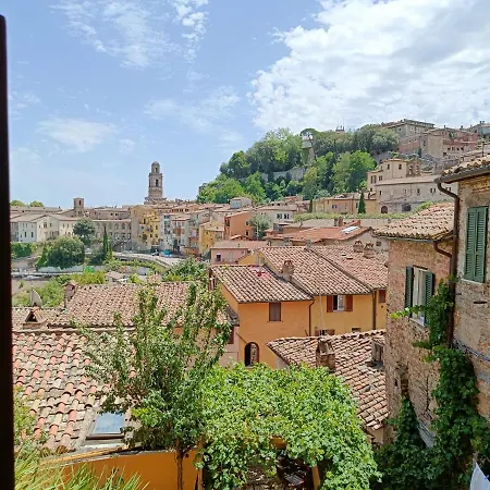 Umbrian Concierge - La Casa Dei Pellari Casa de hóspedes