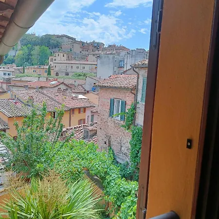 Umbrian Concierge - La Casa Dei Pellari Guest house *
